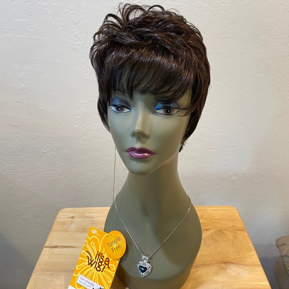 #131 IT'S A WIG SYNTHETIC WIG